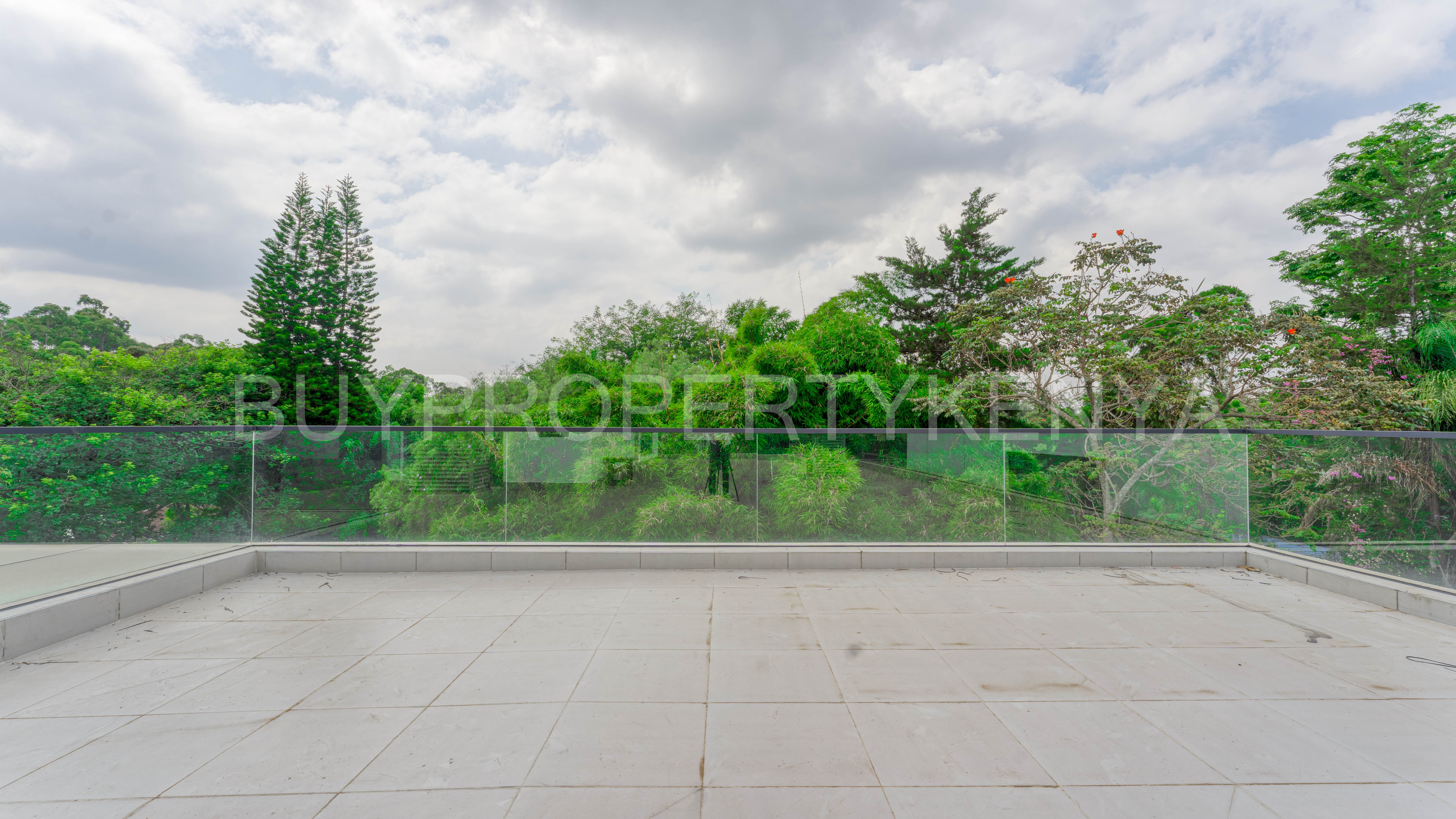 6 Bedroom Villa in Lavington 